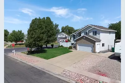 446 W 2300 N, Harrisville, UT 84414 - Photo 2