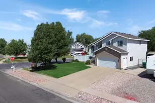 446 W 2300 N, Harrisville, UT 84414 - Photo 2