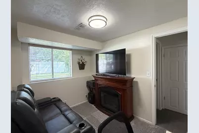 446 W 2300 N, Harrisville, UT 84414 - Photo 24
