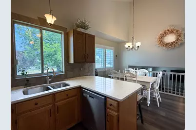 446 W 2300 N, Harrisville, UT 84414 - Photo 8