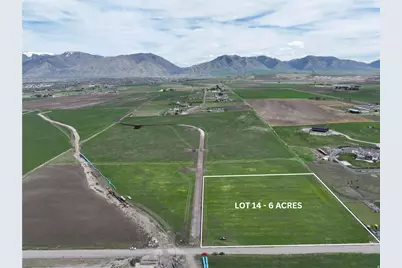 3160 W 6500 S #14, Wellsville, UT 84339 - Photo 2