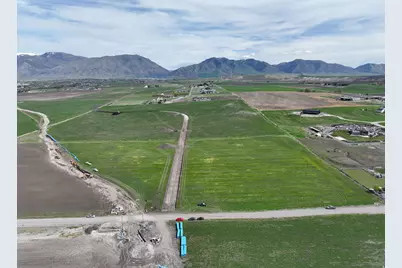 3160 W 6500 S #14, Wellsville, UT 84339 - Photo 6