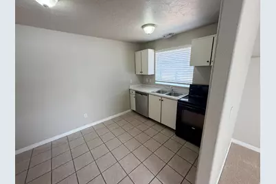 455 S 940 W, Orem, UT 84058 - Photo 24