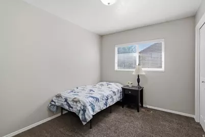 2847 W Lindi Way, Layton, UT 84041 - Photo 20