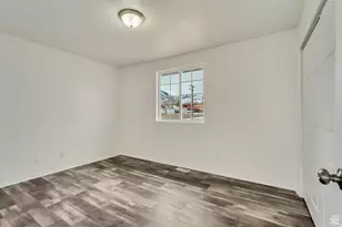 241 E Utah Ave, Tooele, UT 84074 - Photo 8