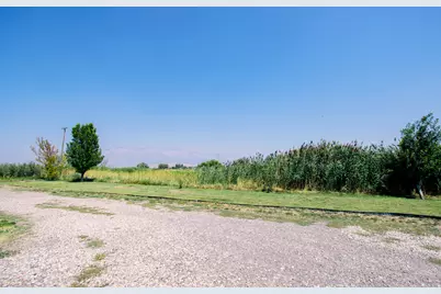 6207 W 1900 N, Ogden, UT 84404 - Photo 2