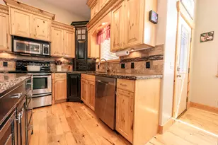 6207 W 1900 N, Ogden, UT 84404 - Photo 10