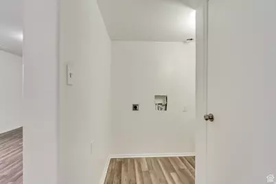 241 E Utah Ave, Tooele, UT 84074 - Photo 24