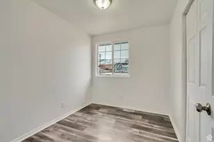 241 E Utah Ave, Tooele, UT 84074 - Photo 8