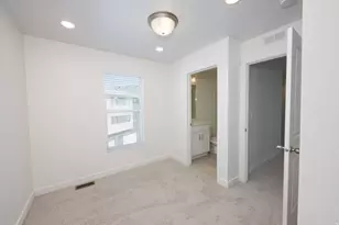 84 E Hamblin Ln, Clearfield, UT 84015 - Photo 20
