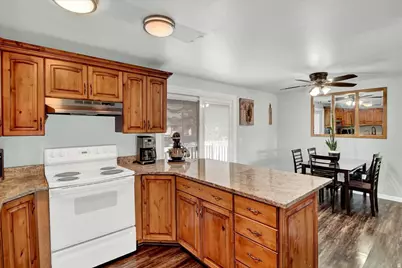 8349 S 3450 W, West Jordan, UT 84088 - Photo 10