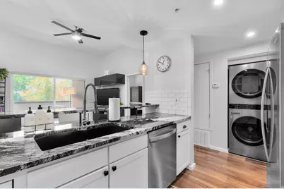 4340 S Highland Dr E #315, Holladay, UT 84124 - Photo 8