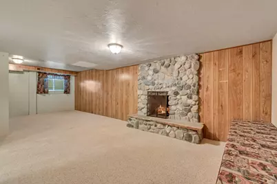 8384 S 1370 E, Sandy, UT 84093 - Photo 16