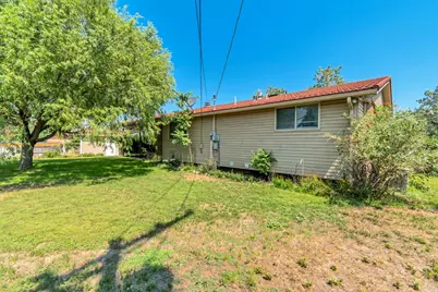 8384 S 1370 E, Sandy, UT 84093 - Photo 26