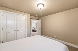 7772 S Rustic Pne Cv, Midvale, UT 84047 - Photo 30