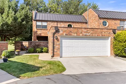 1503 Sweetwater Ln, Farmington, UT 84025 - Photo 2