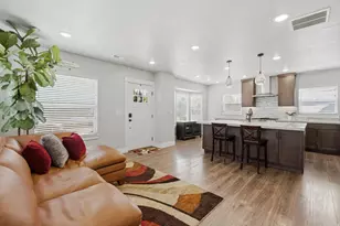 2724 S Lake St, Salt Lake City, UT 84106 - Photo 4