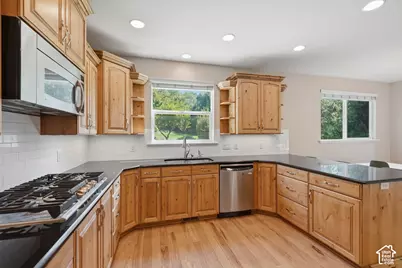 2388 E 850 S, Springville, UT 84663 - Photo 18