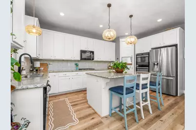9203 S Brighton Dr, Sandy, UT 84070 - Photo 6