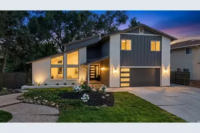 7024 S Horizon Cir E, Cottonwood Heights, UT 84121 - Photo 2
