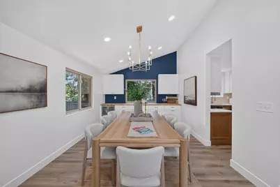 7024 S Horizon Cir E, Cottonwood Heights, UT 84121 - Photo 8
