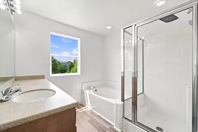 8286 S Rustic Oak Ct, West Jordan, UT 84081 - Photo 18
