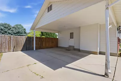 3799 Foxglen Dr, Roy, UT 84067 - Photo 12