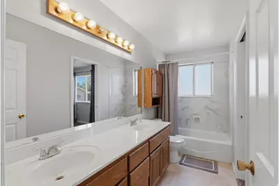 3799 Foxglen Dr, Roy, UT 84067 - Photo 8