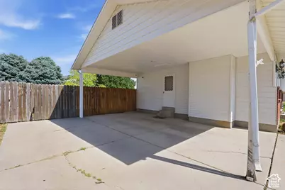 3799 Foxglen Dr, Roy, UT 84067 - Photo 12