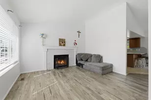 3799 Foxglen Dr, Roy, UT 84067 - Photo 14