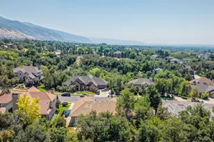 2137 E Summerwood Dr, Layton, UT 84040 - Photo 34