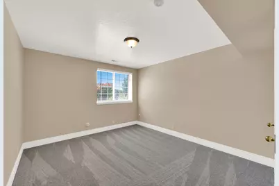 2137 E Summerwood Dr, Layton, UT 84040 - Photo 20