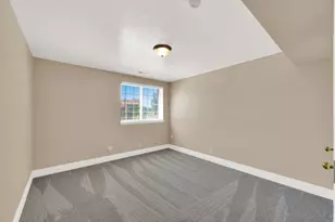 2137 E Summerwood Dr, Layton, UT 84040 - Photo 20