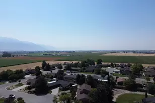 518 Wright Wy, Tremonton, UT 84337 - Photo 46