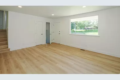 4284 W 4695 S, West Valley, UT 84120 - Photo 4