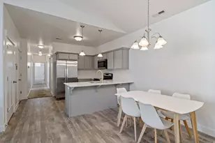537 N 310 W, Vineyard, UT 84059 - Photo 6