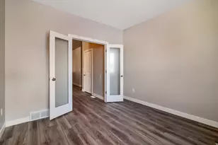 2449 Scarlet Rd, Eagle Mountain, UT 84005 - Photo 2