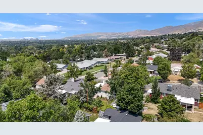 2606 E 2100 S, Salt Lake City, UT 84109 - Photo 22