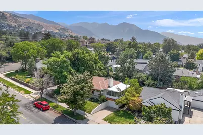2606 E 2100 S, Salt Lake City, UT 84109 - Photo 22