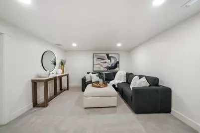 2606 E 2100 S, Salt Lake City, UT 84109 - Photo 16