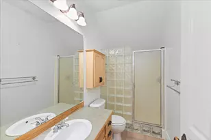 291 N Main St, Hyde Park, UT 84318 - Photo 18