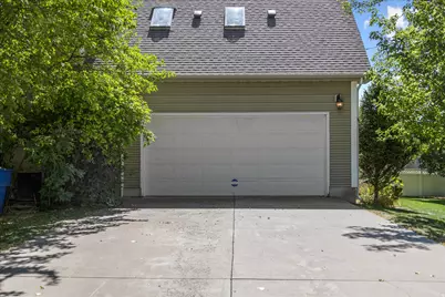 291 N Main St, Hyde Park, UT 84318 - Photo 34