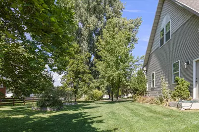 291 N Main St, Hyde Park, UT 84318 - Photo 38