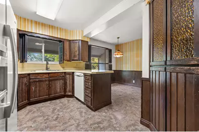 1803 E Orchard Dr, Millcreek, UT 84106 - Photo 2