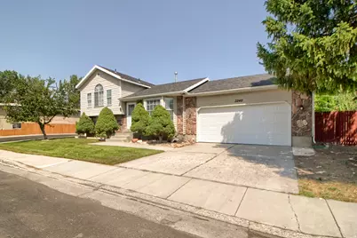 3245 S 540 E, Salt Lake City, UT 84106 - Photo 2