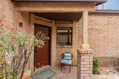677 N Ridge Rim Way #20, Saint George, UT 84770 - Photo 2