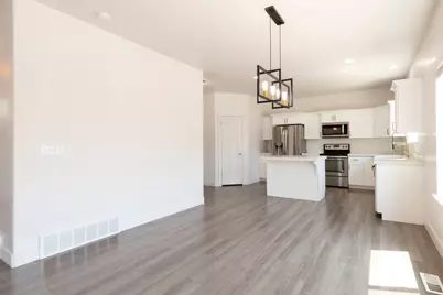 822 E 380 S, American Fork, UT 84003 - Photo 4