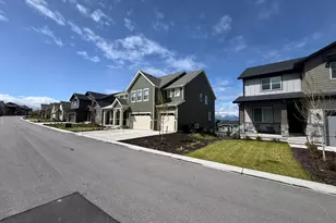 2559 N Wildflower Ln, Heber City, UT 84032 - Photo 2