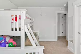 558 N Hampton Ln, Lindon, UT 84042 - Photo 28