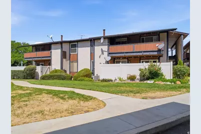 202 W Garden Park, Orem, UT 84057 - Photo 1